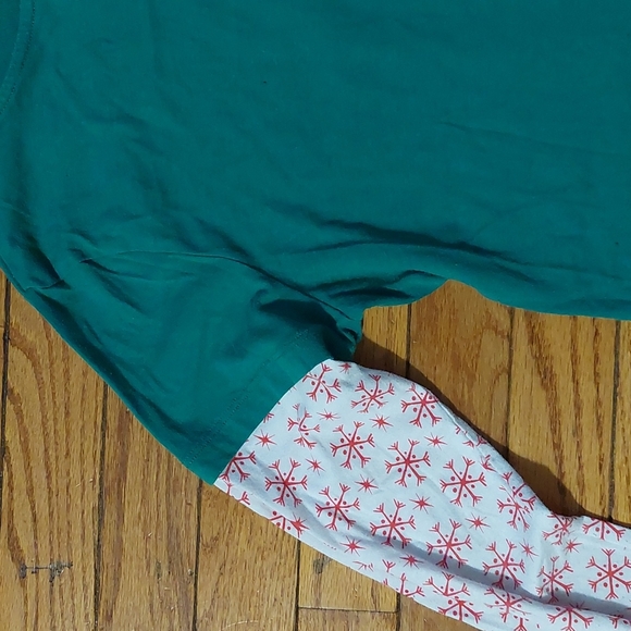 LIKE NEW Disney Junior's Baseball style long sleeve tee; L 11-13, Green white/re - Picture 8 of 14